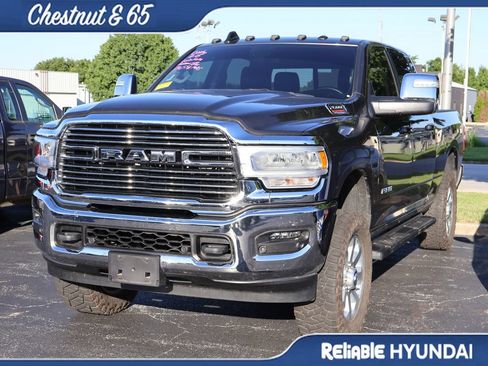 Used 2023 RAM 2500 Laramie AWD/4WD image 12