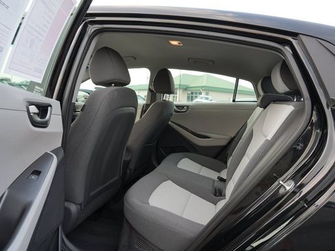Used 2020 Hyundai Ioniq Blue FWD image 18