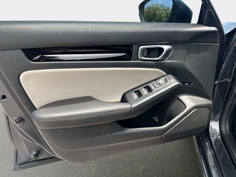 Used 2024 Honda Civic Touring image 14