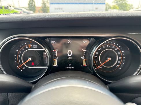 Used 2023 Jeep Gladiator Overland image 11