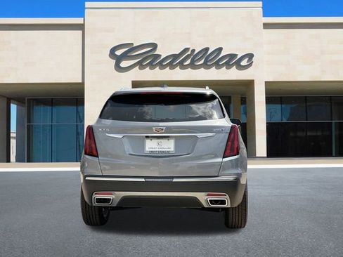 New 2025 Cadillac XT5 Premium Luxury image 8