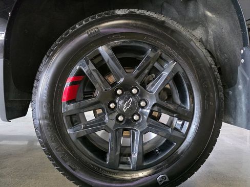Used 2024 Chevrolet Silverado 1500 RST w/ Redline Edition AWD/4WD image 26