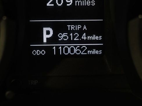 Used 2014 Toyota Corolla S image 22