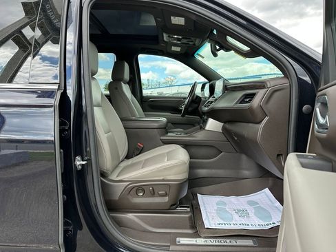 Certified 2022 Chevrolet Tahoe LT w/ LT Signature Plus Package AWD/4WD image 25