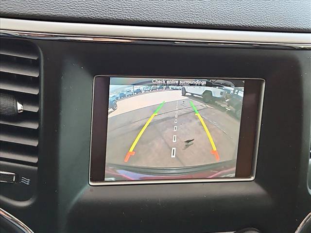 Used 2018 Jeep Grand Cherokee Laredo RWD image 14