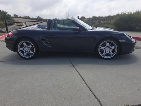 Used 2005 Porsche Boxster S RWD image 27