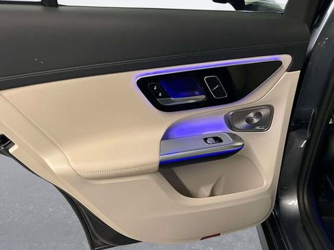 Certified 2023 Mercedes-Benz GLC 300 4MATIC image 11