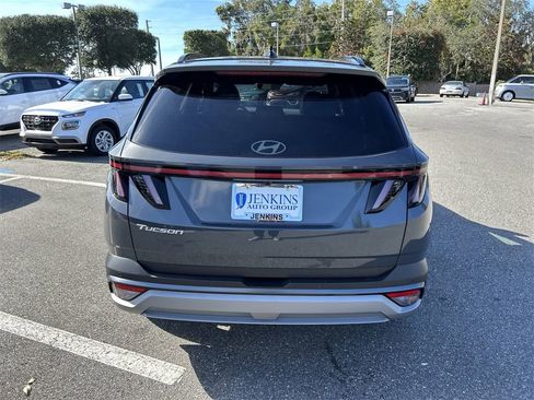 New 2026 Hyundai Tucson Limited image 11