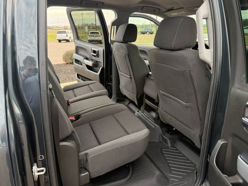 Used 2018 Chevrolet Silverado 1500 LT w/ All Star Edition image 33