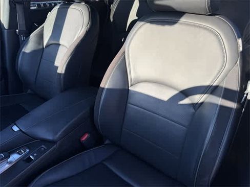 Used 2023 INFINITI QX50 Sport image 12