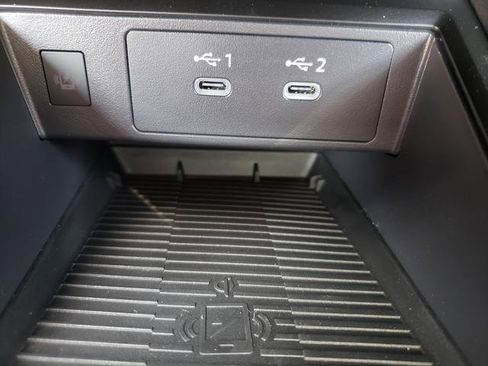 New 2025 Nissan Kicks SR w/ SR Premium Package image 20