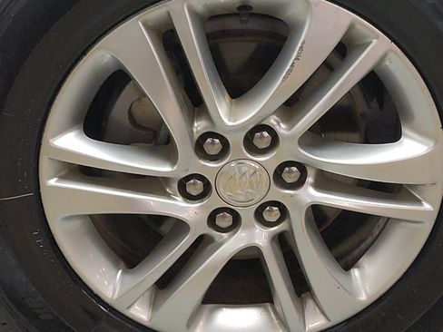 Used 2020 Buick Enclave Essence FWD image 31