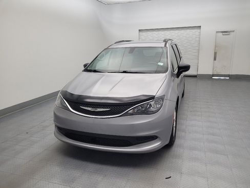 Used 2021 Chrysler Voyager Lxi FWD image 15