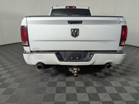 Used 2017 RAM 1500 Express image 6
