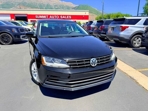 Used 2018 Volkswagen Jetta S FWD image 2