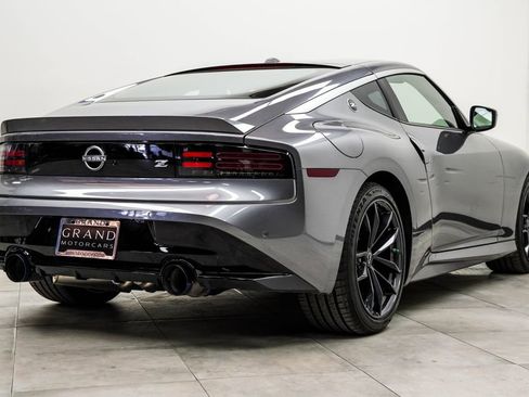Used 2024 Nissan Z Performance w/ Floor Mat Package image 13