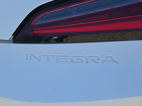 Certified 2024 Acura Integra A-Spec FWD image 30