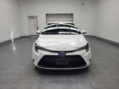 Used 2021 Toyota Corolla LE image 15