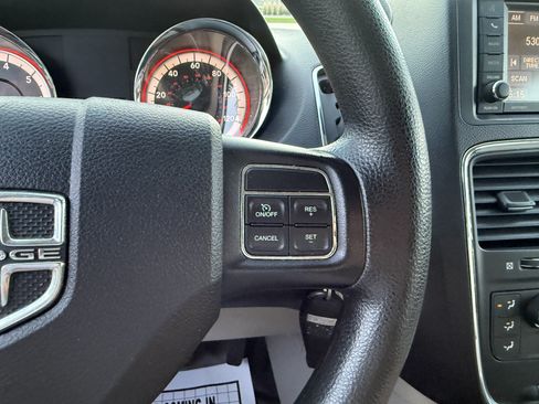 Used 2017 Dodge Grand Caravan SE w/ Power Window Group FWD image 25