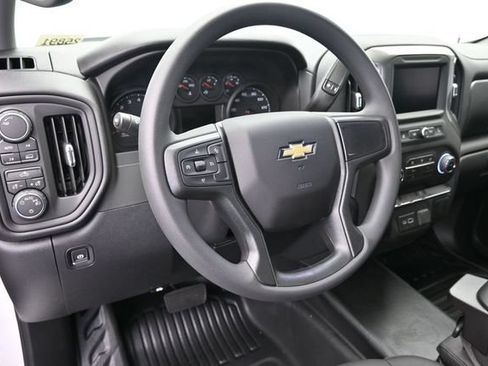 New 2026 Chevrolet Silverado 1500 W/T w/ Trailering Package AWD/4WD image 19