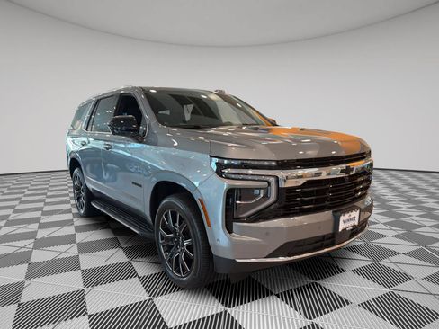 New 2026 Chevrolet Tahoe LS w/ LPO, Dark Essentials Package AWD/4WD image 5