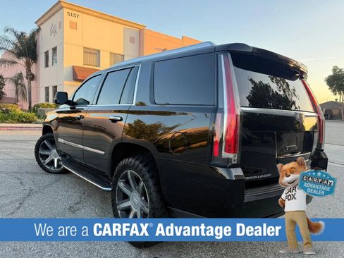 Used 2015 Cadillac Escalade Luxury AWD/4WD image 33