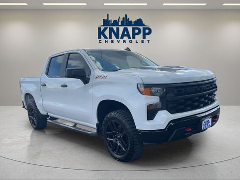 Used 2022 Chevrolet Silverado 1500 Custom Trail Boss AWD/4WD image 7