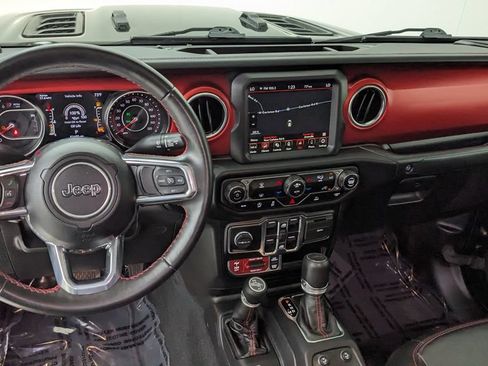 Used 2022 Jeep Gladiator Rubicon w/ Trailer Tow Package AWD/4WD image 3
