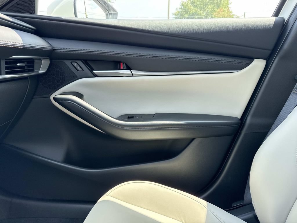 New 2026 MAZDA MAZDA3 2.5 S Sedan w/ Preferred Pkg FWD image 27