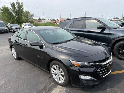 Used 2025 Chevrolet Malibu LT