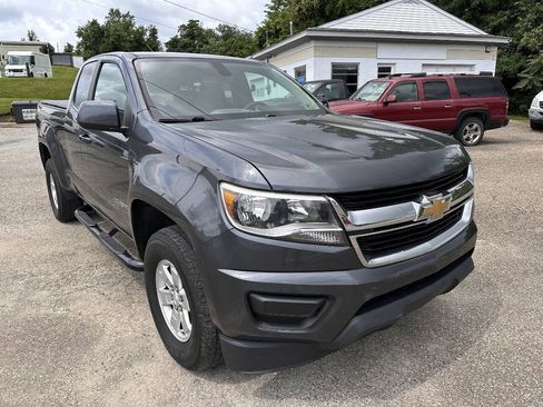 Used 2016 Chevrolet Colorado W/T w/ WT Convenience Package AWD/4WD image 11