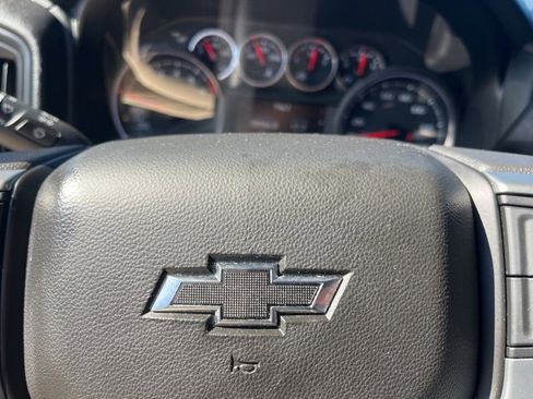 Used 2022 Chevrolet Silverado 1500 Custom Trail Boss w/ Safety Confidence Package image 31
