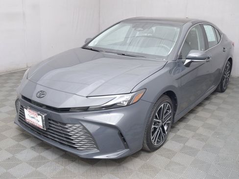 Certified 2025 Toyota Camry XLE w/ Premium Package image 1