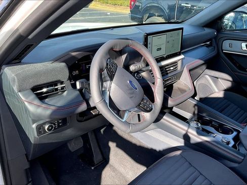 New 2026 Ford Explorer ST-Line w/ Premium Package image 6