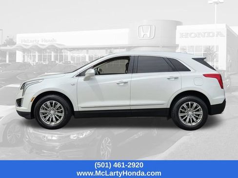 Used 2017 Cadillac XT5 Luxury w/ Driver Awareness Package FWD image 2