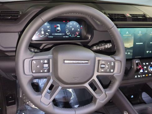 New 2026 Land Rover Defender 110 S AWD/4WD image 17