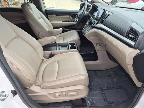Used 2024 Honda Odyssey EX-L image 32