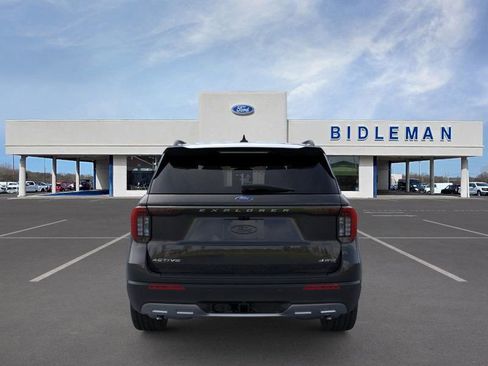 New 2026 Ford Explorer Active image 5