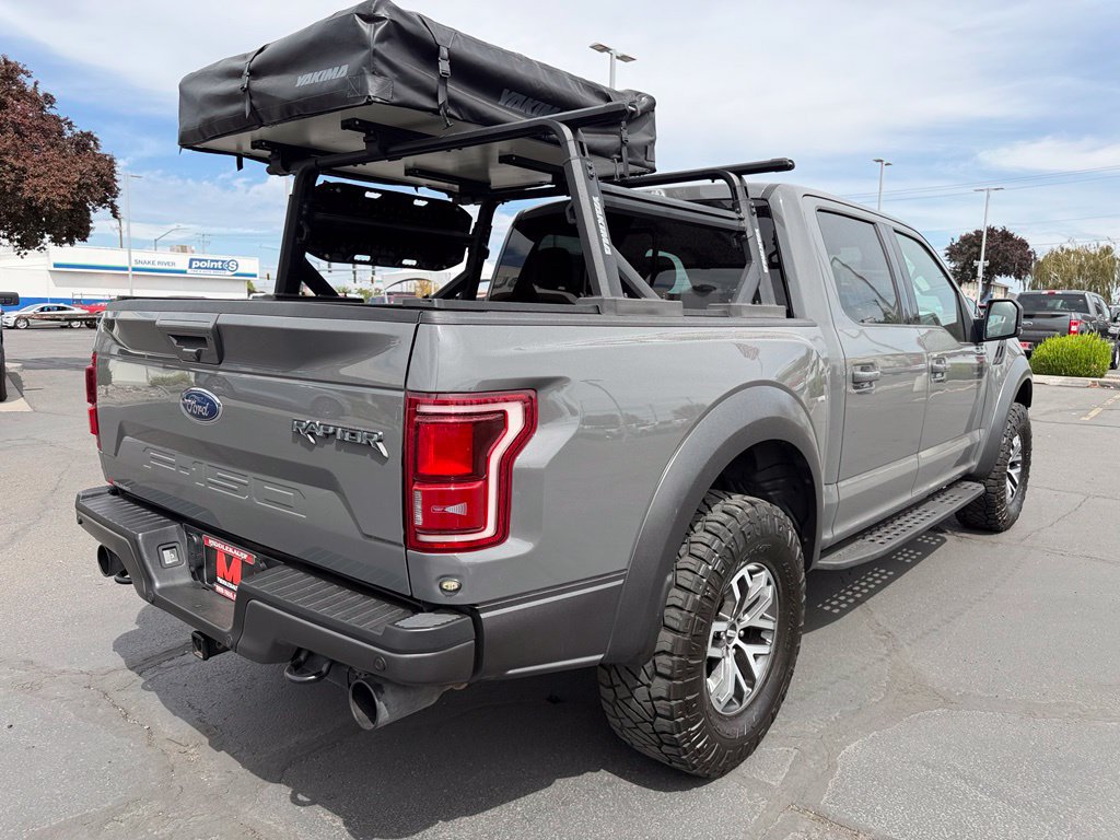 Used 2018 Ford F150 Raptor w/ Equipment Group 802A Luxury AWD/4WD image 3