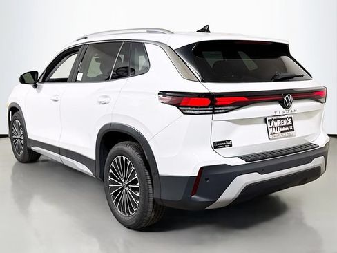 New 2026 Volkswagen Tiguan S FWD image 3