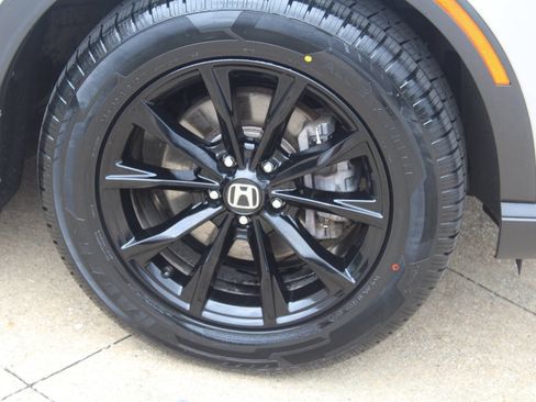 Certified 2025 Honda CR-V Sport-L image 3