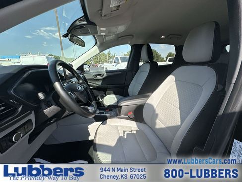 Used 2024 Ford Escape Active AWD/4WD image 11