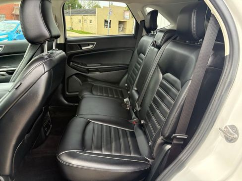Used 2022 Ford Edge SEL w/ Convenience Package AWD/4WD image 11