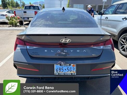 Used 2025 Hyundai Elantra Sport FWD image 6