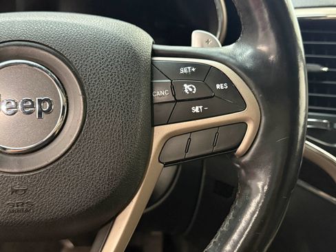 Used 2015 Jeep Grand Cherokee Limited AWD/4WD image 29