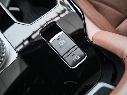 New 2026 Mitsubishi Outlander SEL FWD image 41