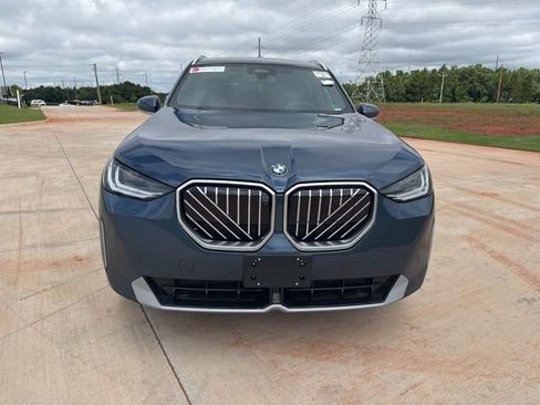 Used 2026 BMW X3 xDrive30i w/ Premium Package AWD/4WD image 3