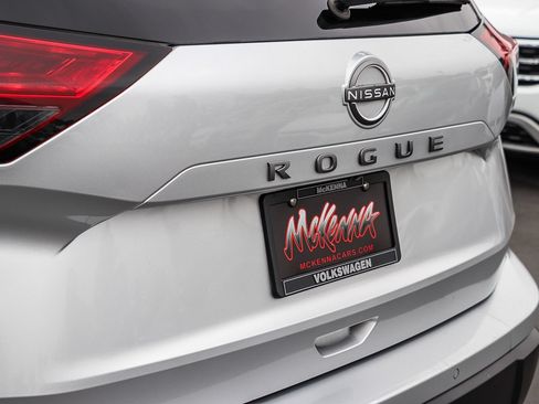 Used 2024 Nissan Rogue S FWD image 10