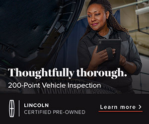 Certified 2024 Lincoln Navigator Reserve AWD/4WD image 2
