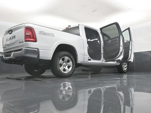Used 2025 RAM 1500 Big Horn AWD/4WD image 59